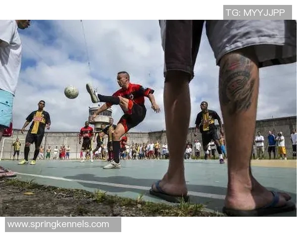 巴西黑帮对足球明星发出威胁引发社会关注与安全担忧 巴西黑帮对足球明星发出威胁引发社会关注与安全担忧