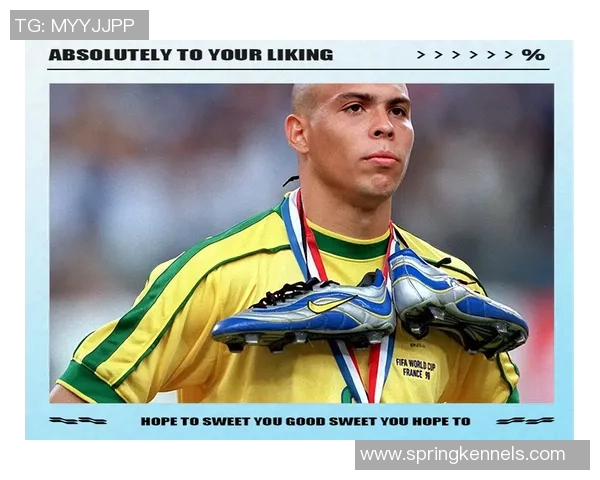 白色足球明星8号的传奇之路与辉煌成就解析